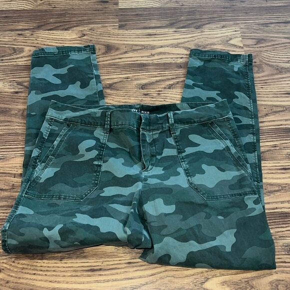 old navy pants - Picture 1 of 2